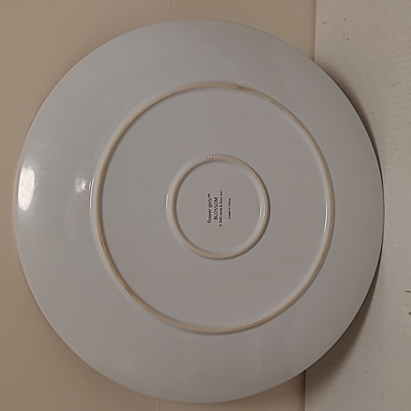 Vintage Evie and Linci Blossom Beautiful Flower Girl Wall Plate - Picture 11 of 16